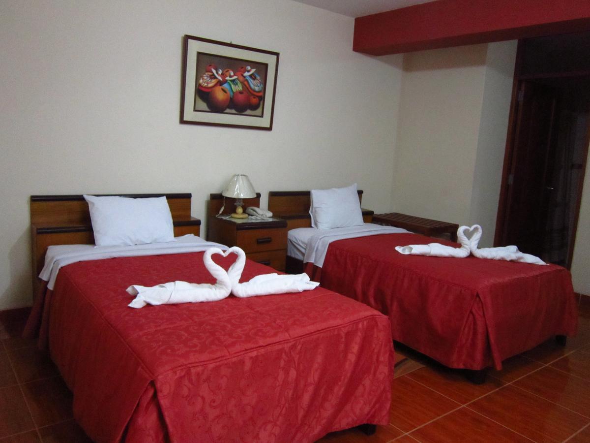 טרוחיו Hotel Plaza Bolognesi 344 מראה חיצוני תמונה